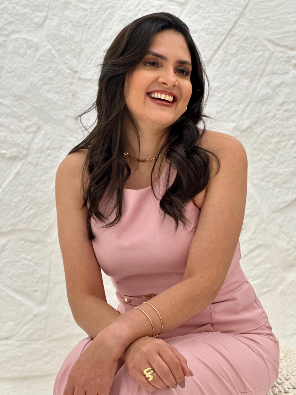 Dra. Rebeca Sobreira